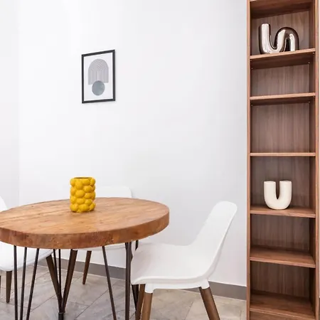 Les Saint Georges - Le Jardin Apartment